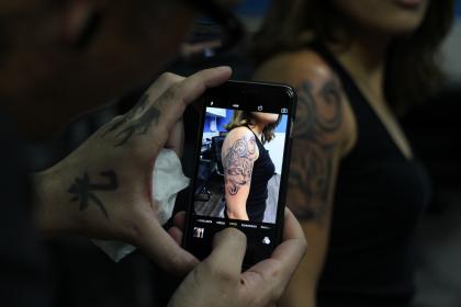 亚洲中文字幕第一页网址